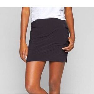 Athleta Chelsea Cargo Skort